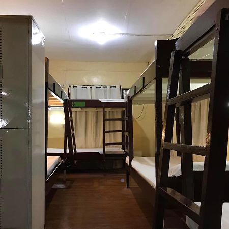 Austrias Guest House Ел Нидо Екстериор снимка
