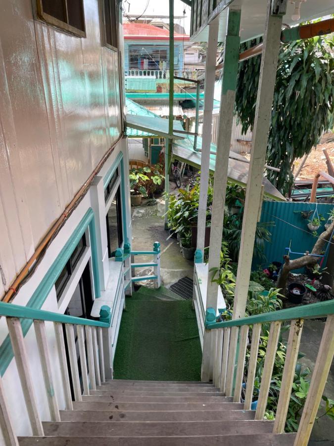 Austrias Guest House Ел Нидо Екстериор снимка