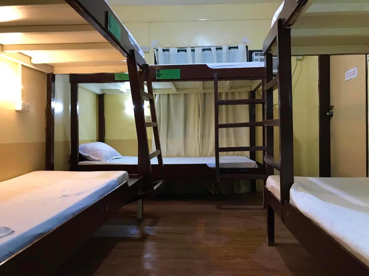 Austrias Guest House Ел Нидо Екстериор снимка