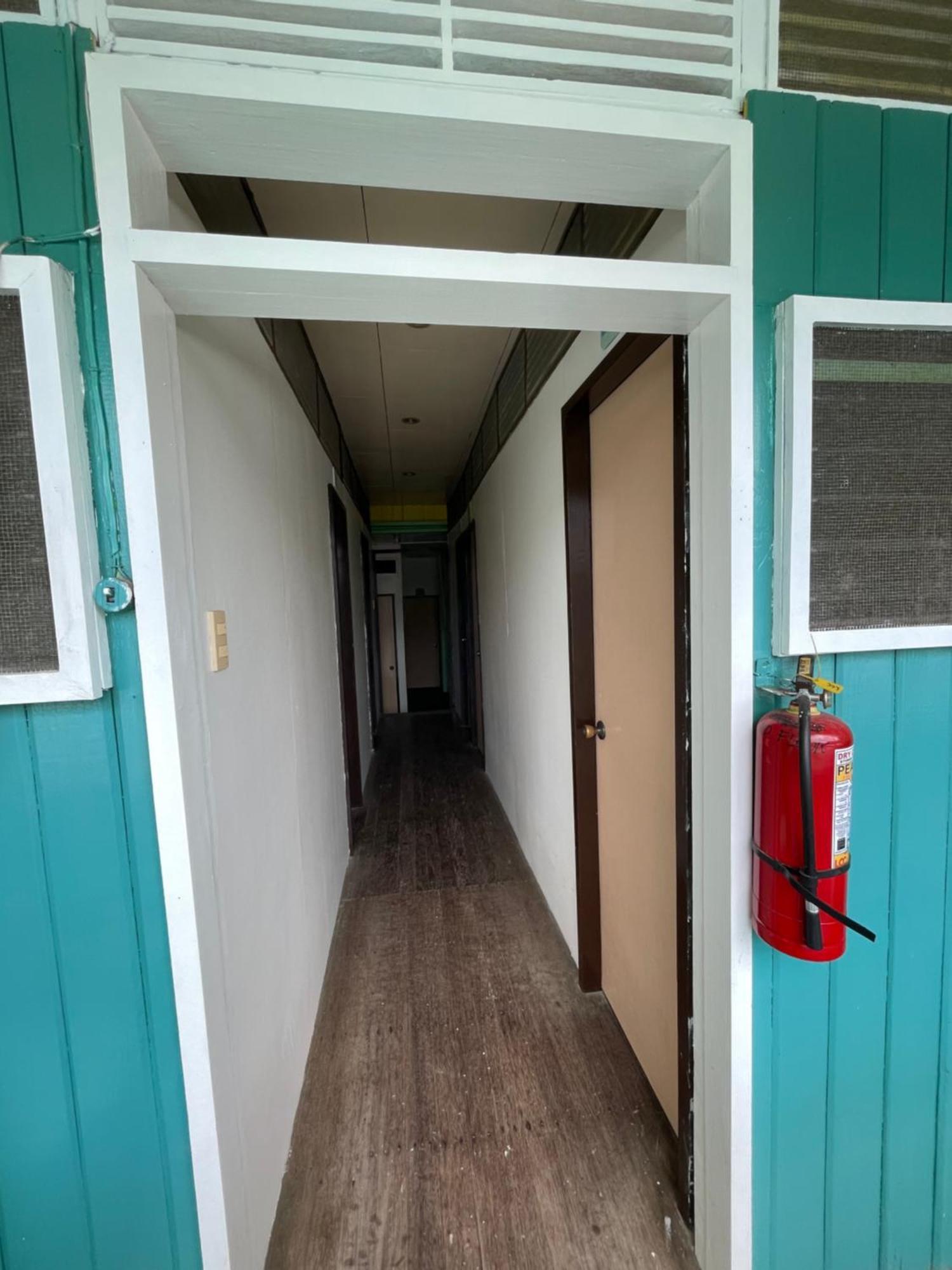 Austrias Guest House Ел Нидо Екстериор снимка