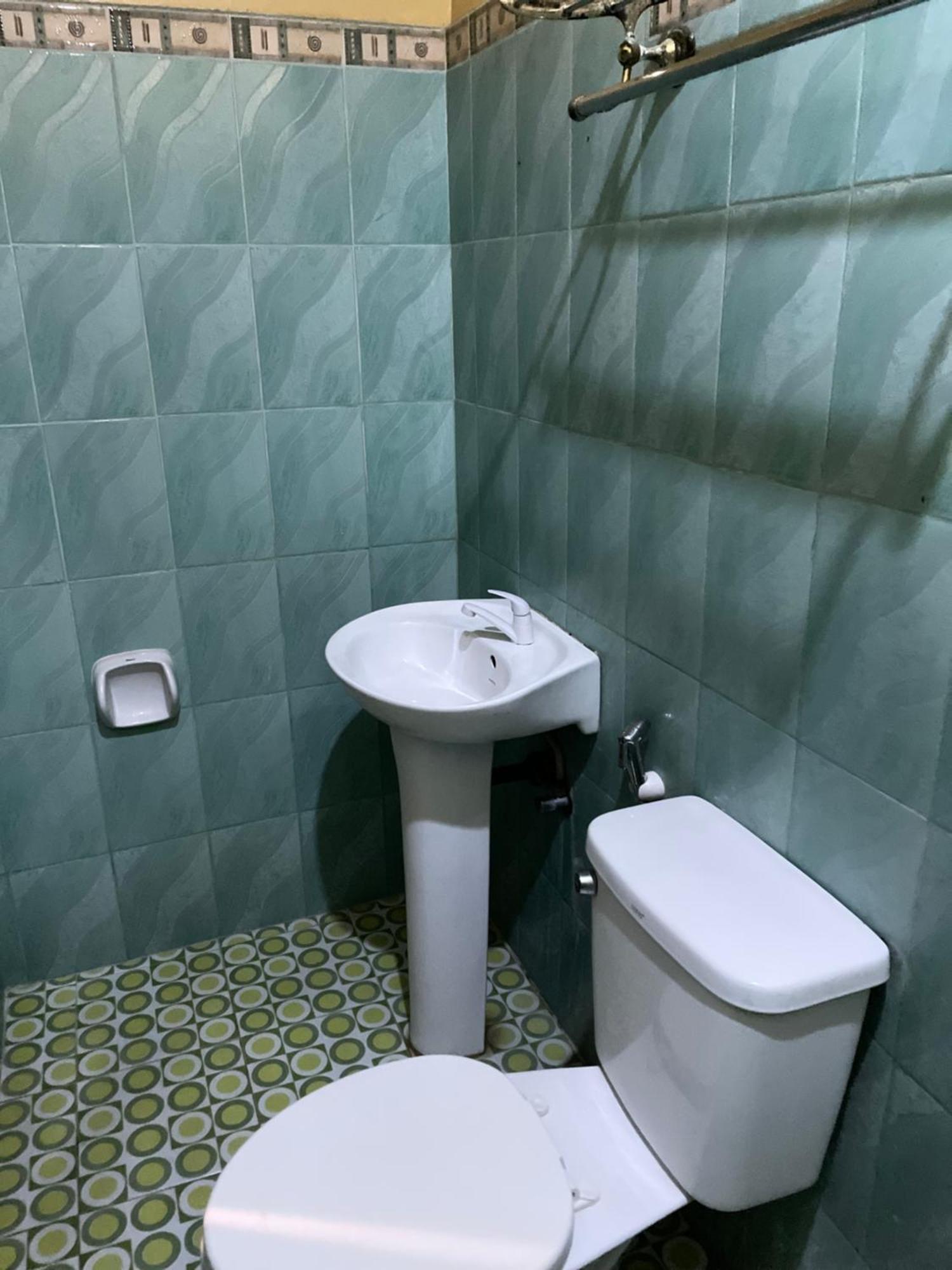 Austrias Guest House Ел Нидо Екстериор снимка