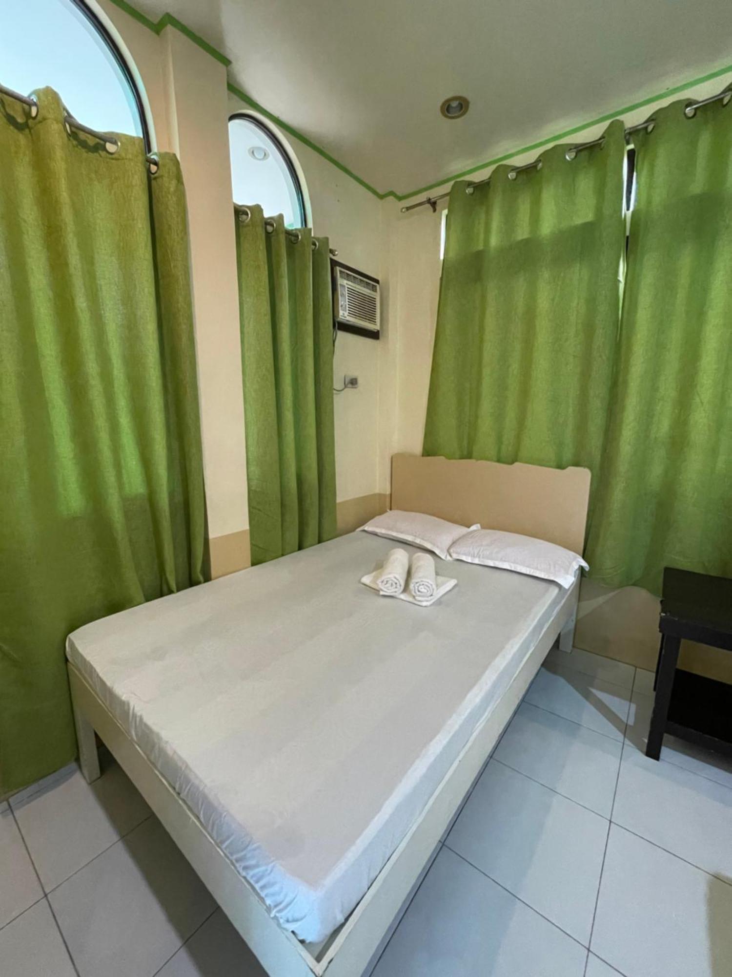 Austrias Guest House Ел Нидо Екстериор снимка